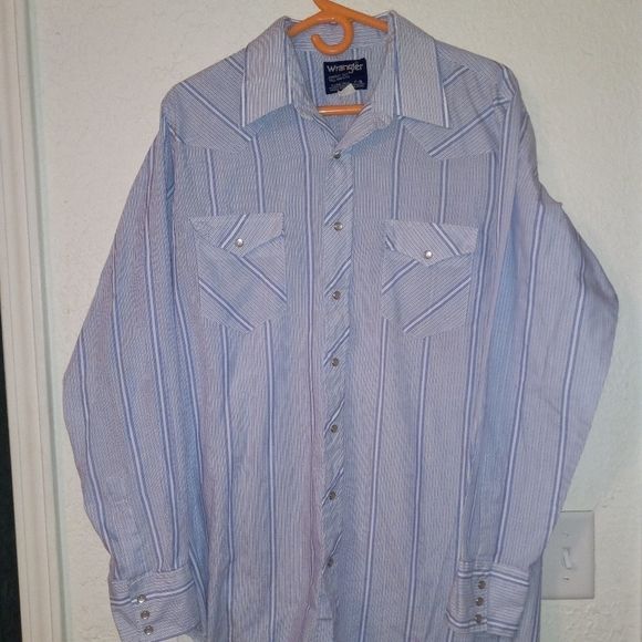 Wrangler Other - Wrangler Pearl Snap Button Down Shirt